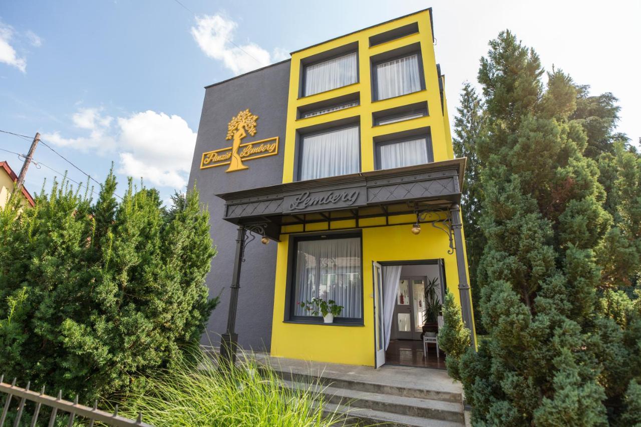 Ferienwohnung Panzio Lemberg Hajdúszoboszló Exterior foto