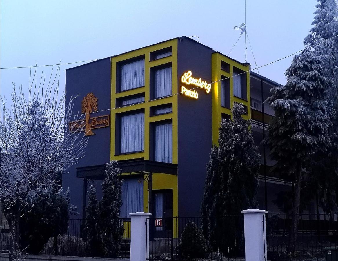 Ferienwohnung Panzio Lemberg Hajdúszoboszló Exterior foto